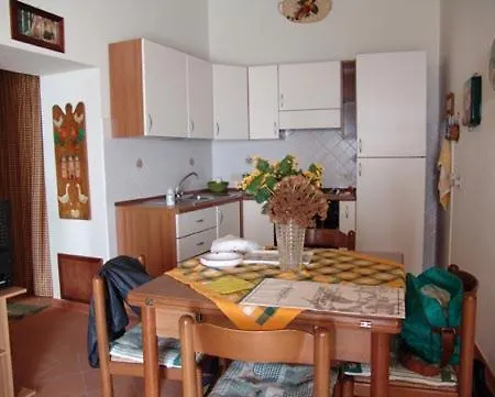 A Casa Di Peppino In Greco شقة