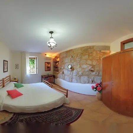 A Casa Di Peppino In Greco شقة *