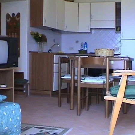 شقة A Casa Di Peppino In Greco باتي
