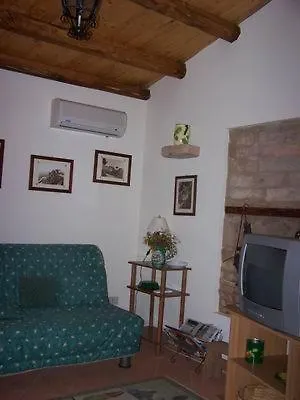 A Casa Di Peppino In Greco * باتي