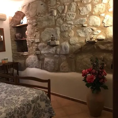 A Casa Di Peppino In Greco *