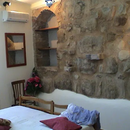 A Casa Di Peppino In Greco